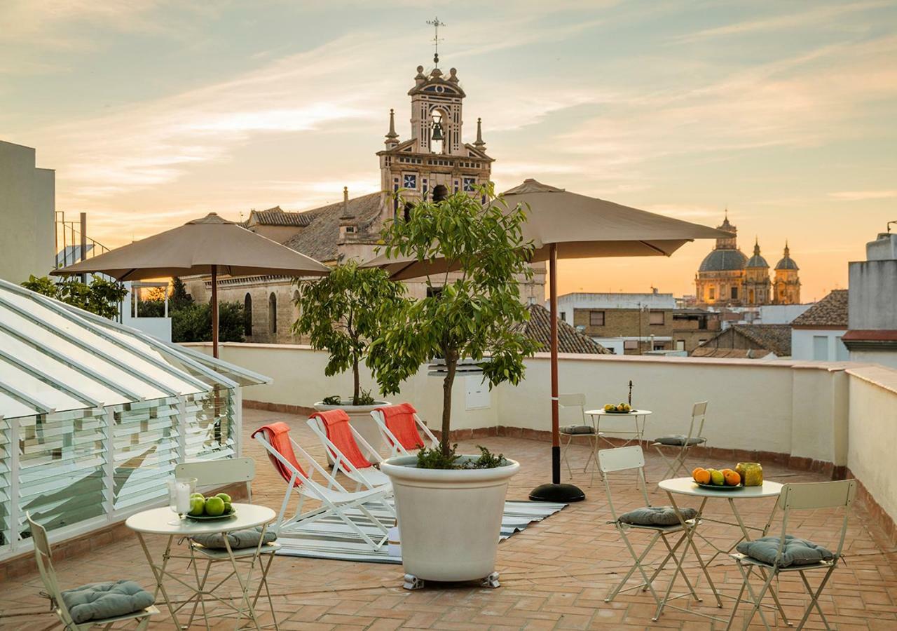 Santa Paula Pool & Luxury Apartment Sevilla Bagian luar foto