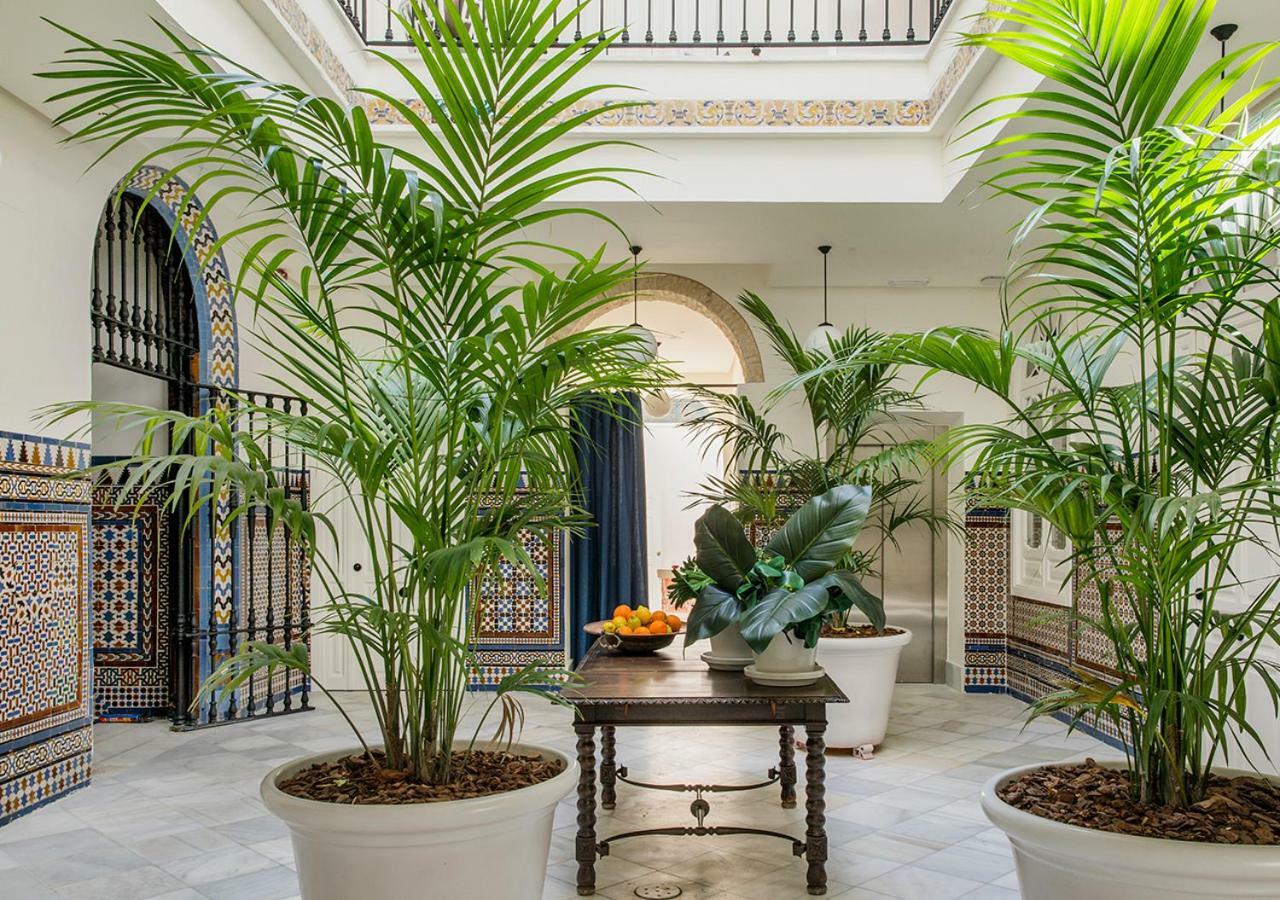 Santa Paula Pool & Luxury Apartment Sevilla Bagian luar foto