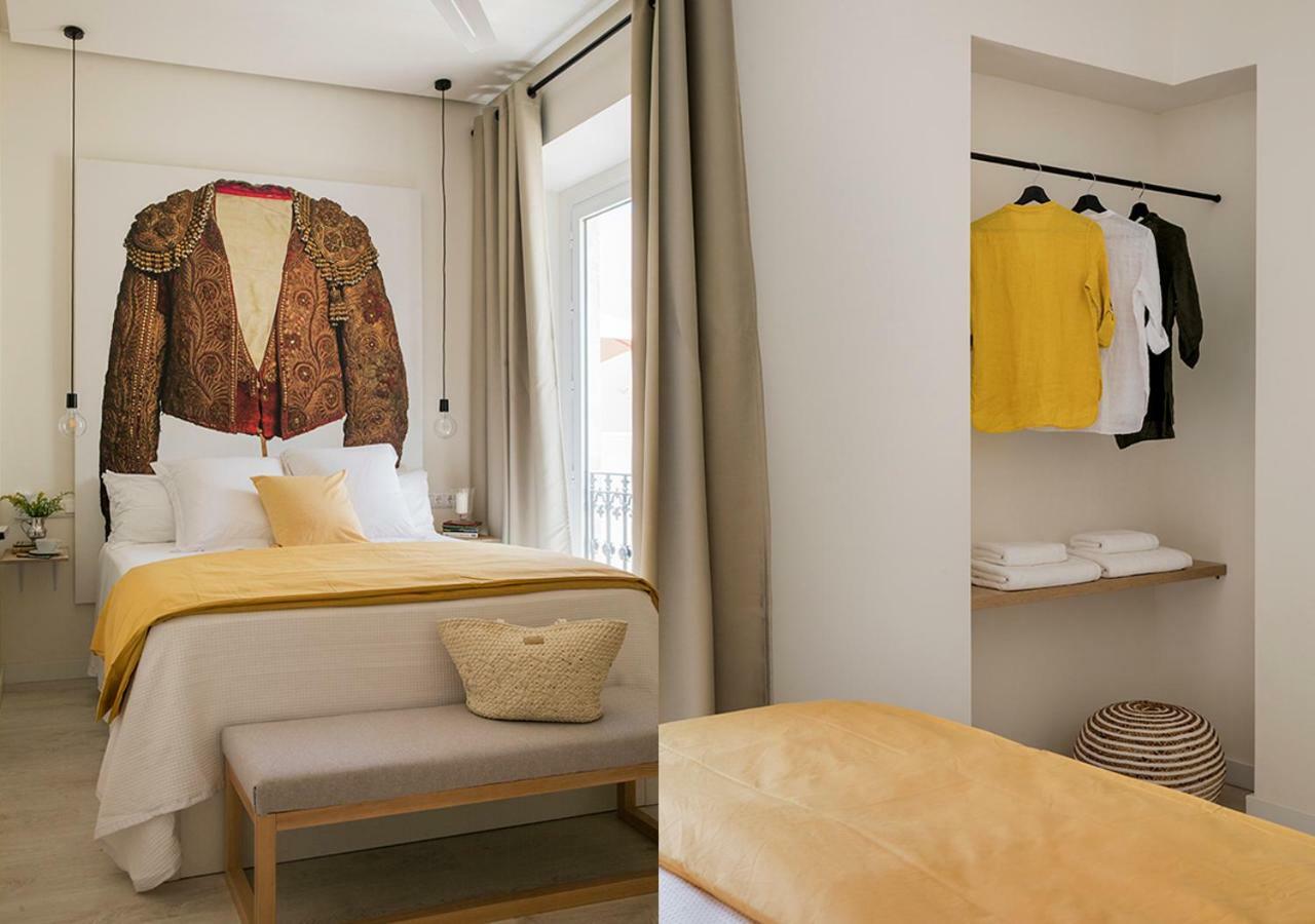 Santa Paula Pool & Luxury Apartment Sevilla Bagian luar foto