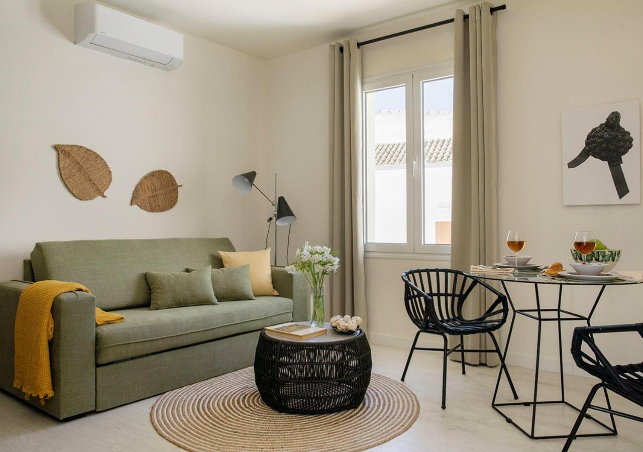Santa Paula Pool & Luxury Apartment Sevilla Bagian luar foto