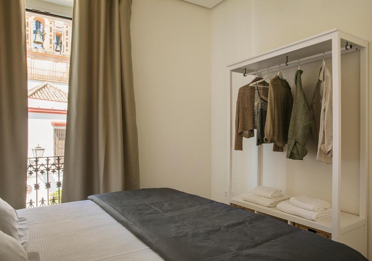 Santa Paula Pool & Luxury Apartment Sevilla Bagian luar foto